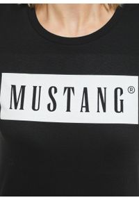 Mustang - MUSTANG ALINA C LOGO TEE DAMSKI T-SHIRT KOSZULKA LOGO BLACK 1013220 4142 #5