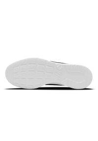Buty Nike Tanjun M DJ6258-003 czarne. Okazja: na co dzień. Kolor: czarny. Materiał: materiał. Szerokość cholewki: normalna. Model: Nike Tanjun #6