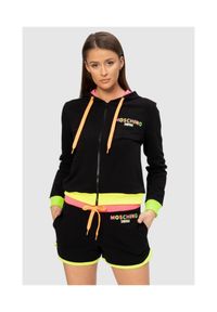 MOSCHINO Czarna bluza damska z kapturem i neonowym logo, Rozmiar L. Typ kołnierza: kaptur. Kolor: czarny. Materiał: bawełna. Wzór: nadruk