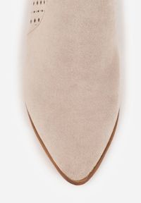 Born2be - Jasnobeżowe Ażurowe Botki Vices na Obcasie w Stylu Kowbojek Selrith. Okazja: na spacer. Nosek buta: szpiczasty. Kolor: beżowy. Materiał: jeans. Wzór: ażurowy. Obcas: na obcasie. Wysokość obcasa: średni #6