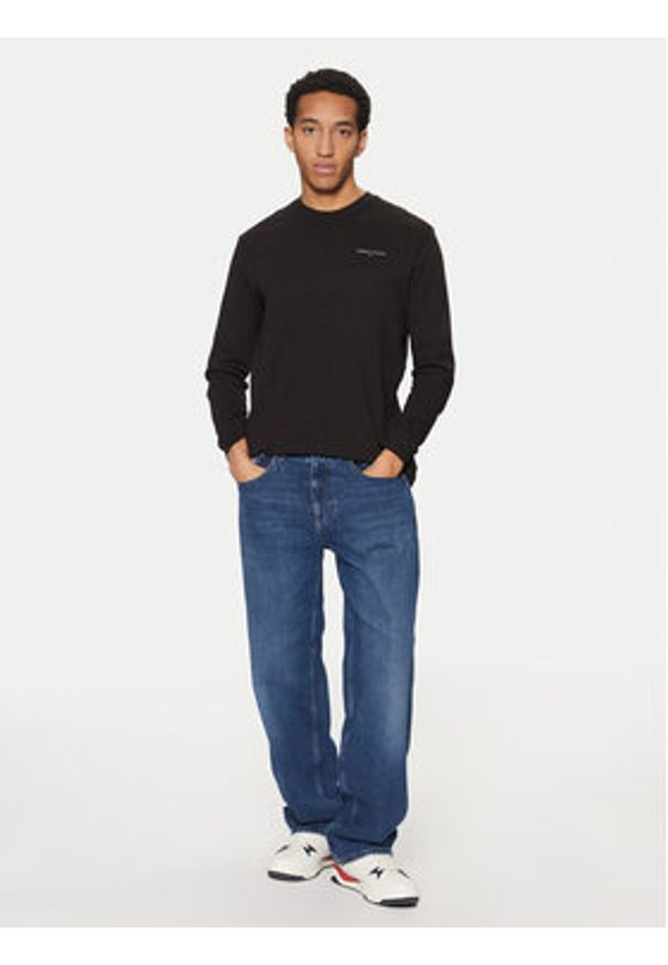 Tommy Jeans Longsleeve Linear DM0DM21138 Czarny Slim Fit. Kolor: czarny. Materiał: bawełna. Długość rękawa: długi rękaw