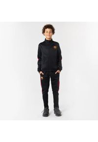 Dres treningowy FC Barcelona dla dzieci 25/26 - Czarny. Kolor: czarny, wielokolorowy. Materiał: dresówka. Styl: sportowy #1
