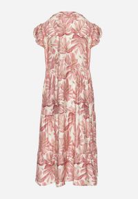 Born2be - Ciemnoróżowa Sukienka z Wiskozą o Rozkloszowanym Kroju z Falbankami w Roślinny Wzór Amoira. Okazja: na co dzień. Typ kołnierza: kołnierz z falbankami. Kolor: różowy. Materiał: wiskoza. Długość rękawa: krótki rękaw. Styl: casual, elegancki #4