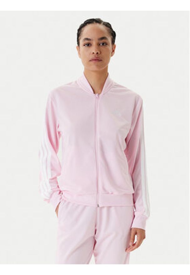 Adidas - adidas Dres Essentials 3-Stripes JD5437 Różowy Regular Fit. Kolor: różowy. Materiał: syntetyk