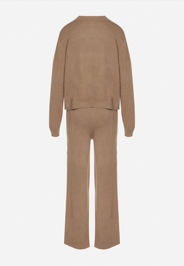 Born2be - Ciemnobeżowy Komplet z Wełną i Bawełną Sweter ze Splotem i Szerokie Spodnie Reinettia. Kolor: beżowy. Materiał: wełna, bawełna. Wzór: ze splotem