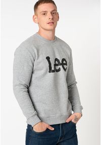 Lee - LEE BASIC CREW LOGO SWS MĘSKA BLUZA REGULAR FIT GREY MELE L80XTJMP