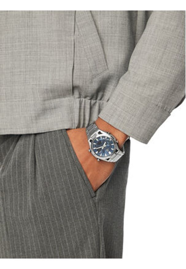 Casio Zegarek Edifice ECB-2300D-2AEF Srebrny. Kolor: srebrny