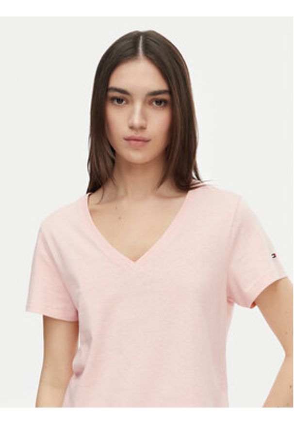 TOMMY HILFIGER - Tommy Hilfiger T-Shirt WW0WW48704 Różowy jasny Regular Fit. Kolor: różowy. Materiał: bawełna
