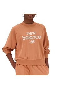 Bluza New Balance WT31508SEI - pomarańczowa. Okazja: na spacer, na co dzień. Kolor: pomarańczowy. Materiał: materiał, bawełna, poliester. Długość rękawa: raglanowy rękaw. Wzór: aplikacja. Styl: casual, klasyczny, sportowy. Sport: turystyka piesza #1