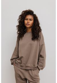 Marsala - Bluza damska o kroju regular fit w kolorze GRAY TAUPE- PHENIX. Materiał: dzianina, bawełna, poliester, dresówka