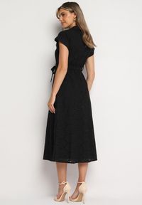 Born2be - Czarna Bawełniana Ażurowa Sukienka na Guziki o Koszulowym Kroju Wiązana Paskiem Grosofia. Okazja: na co dzień. Kolor: czarny. Materiał: bawełna. Wzór: ażurowy. Sezon: lato. Typ sukienki: koszulowe. Styl: casual, elegancki, klasyczny #3