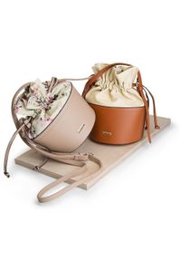 Wittchen - Torebka bucket bag z ekoskóry i płótna. Kolor: brązowy. Wzór: kwiaty. Sezon: lato. Materiał: skórzane #7
