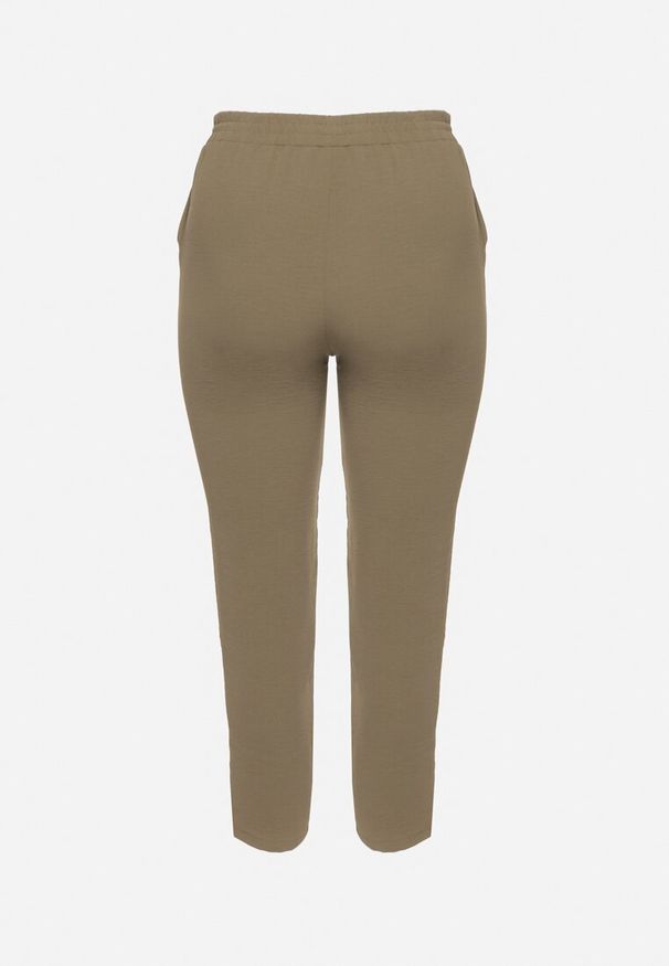 Born2be - Zielone Casualowe Spodnie z Elastyczną Gumką w Pasie z Wsuwanymi Kieszeniami Mousesa. Okazja: na co dzień. Kolor: zielony. Styl: casual