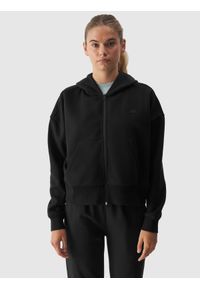 4f - 4F Bluza dresowa rozpinana z kapturem damska - czarna M. Okazja: na co dzień. Typ kołnierza: kaptur. Kolor: czarny. Materiał: dresówka. Wzór: gładki, ze splotem. Styl: casual, sportowy #1