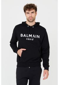 Balmain - BALMAIN Czarna bluza Printed Hoodie. Typ kołnierza: kaptur. Kolor: czarny