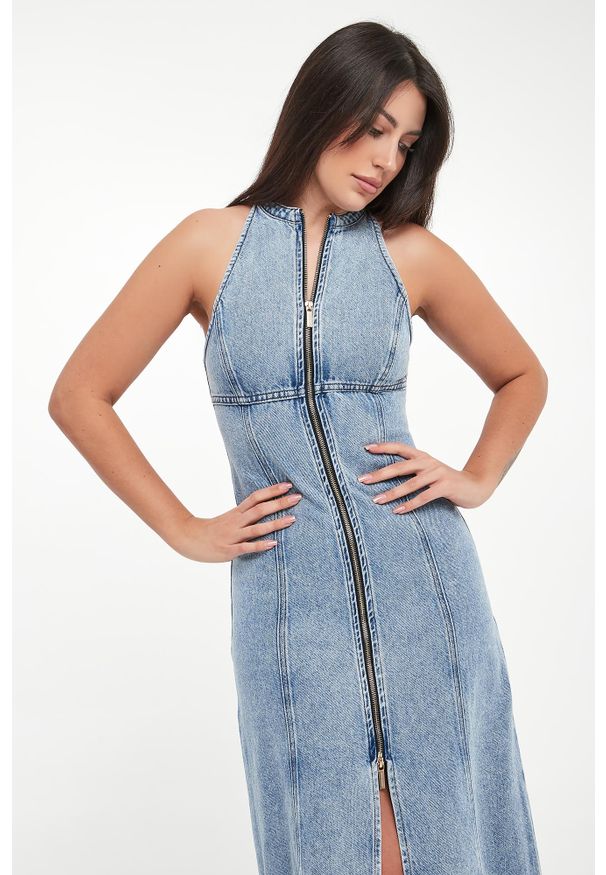 Armani Exchange - Sukienka jeansowa midi ARMANI EXCHANGE. Materiał: jeans. Długość: midi