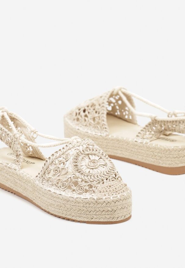 Renee - Beżowe Wiązane Espadryle Ażurowe na Plecionej Podeszwie Talea. Okazja: na co dzień. Kolor: beżowy. Materiał: jeans. Szerokość cholewki: normalna. Wzór: ażurowy. Sezon: lato. Styl: boho, casual