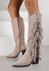 Renee - Beżowe Kozaki Kowbojki na Stożku Zdobione Frędzlami Nucca. Kolor: beżowy. Materiał: zamsz. Wzór: aplikacja. Obcas: na stożku. Styl: boho. Wysokość obcasa: średni #6