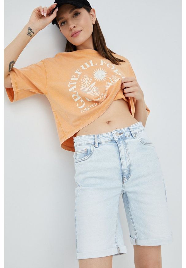 Vero Moda szorty jeansowe damskie gładkie high waist. Okazja: na co dzień. Stan: podwyższony. Kolor: niebieski. Materiał: jeans. Wzór: gładki. Styl: casual
