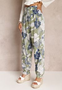 Renee - Zielone Wiskozowe Spodnie z Gumką w Talii Gejiro. Stan: podwyższony. Kolor: zielony. Materiał: wiskoza. Wzór: kwiaty #5
