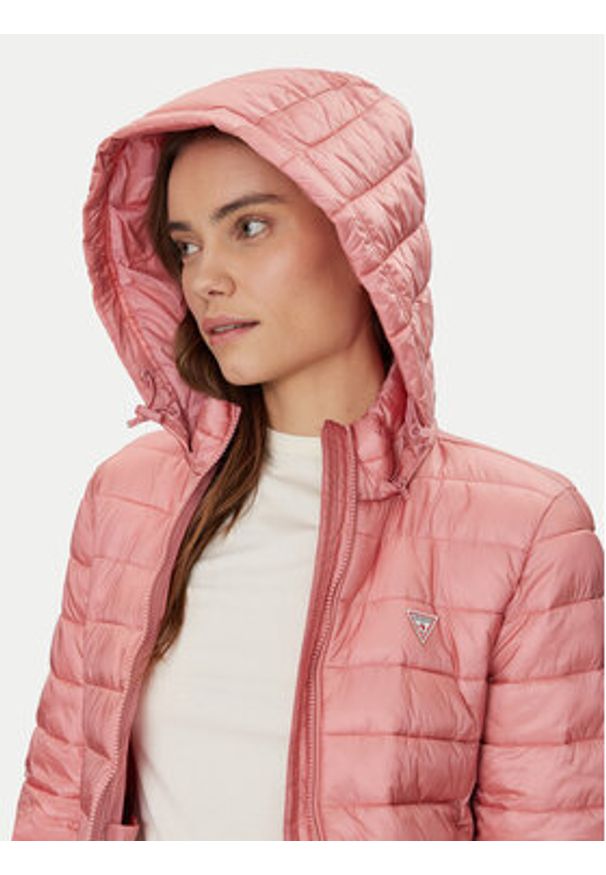 Guess Jeans Kurtka puchowa W5RL99 WHAB2 Różowy Regular Fit. Kolor: różowy. Materiał: syntetyk
