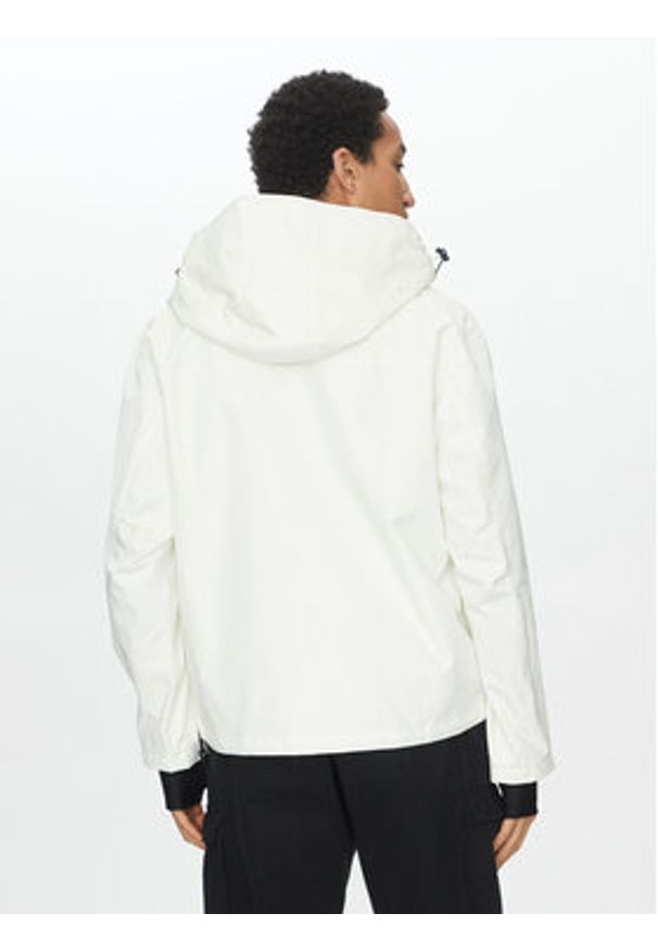 Napapijri Kurtka anorak Rainforest Next Sum NP0A4ILW Biały Loose Fit. Kolor: biały. Materiał: syntetyk