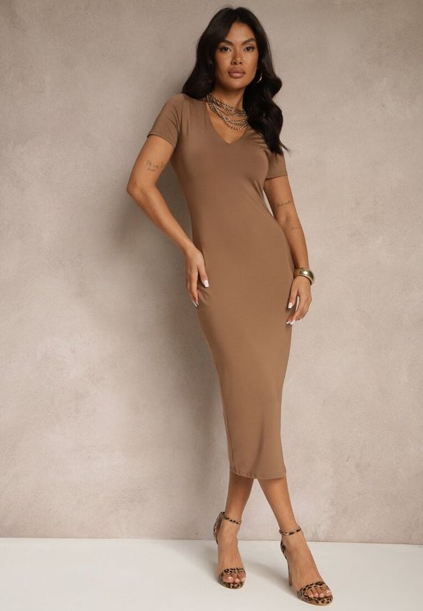Renee - Brązowa Sukienka Bodycon o Dopasowanym Kroju z Dekoltem w V Efrerina. Okazja: na co dzień. Kolor: brązowy. Materiał: jeans. Długość rękawa: krótki rękaw. Typ sukienki: bodycon. Styl: klasyczny, casual, elegancki
