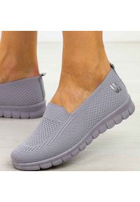 POTOCKI - Szare sportowe buty damskie Potocki 16327. Kolor: szary. Materiał: tkanina. Szerokość cholewki: normalna. Sezon: wiosna, lato. Sport: fitness