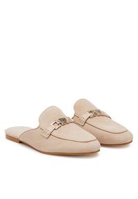 Guess Klapki FLJBOMSUE06 Beżowy. Kolor: beżowy. Materiał: skóra