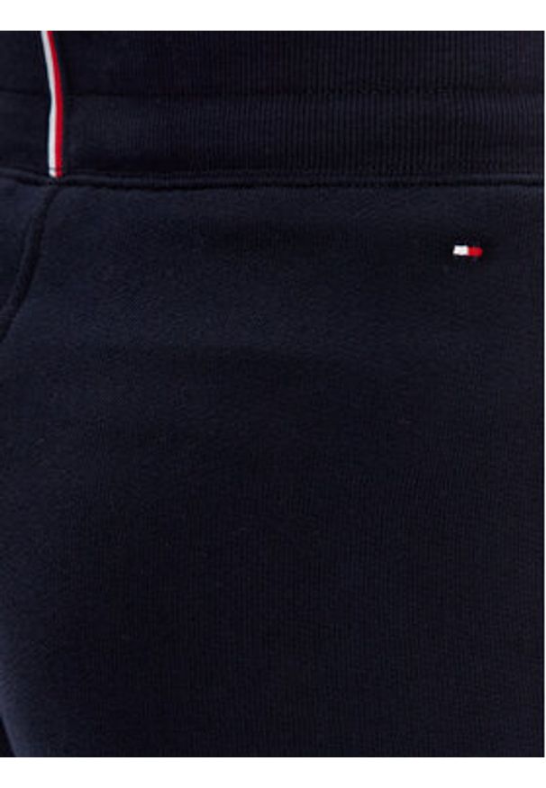 TOMMY HILFIGER - Tommy Hilfiger Szorty sportowe 1985 WW0WW38348 Granatowy Relaxed Fit. Kolor: niebieski. Materiał: syntetyk, bawełna