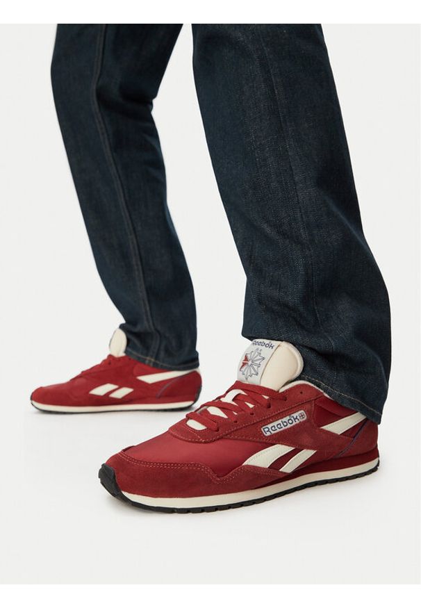 Reebok Sneakersy EO-CLASSIC AZ 100261045 Czerwony. Kolor: czerwony. Materiał: skóra, zamsz. Model: Reebok Classic