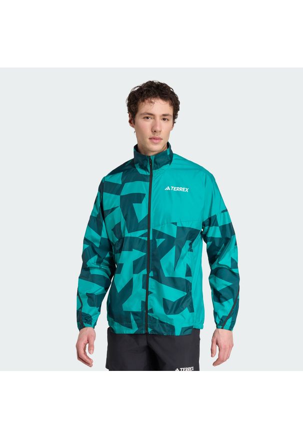 Adidas - Wiatrówka Terrex Multi Printed. Kolor: zielony, niebieski, wielokolorowy. Materiał: materiał. Sport: bieganie