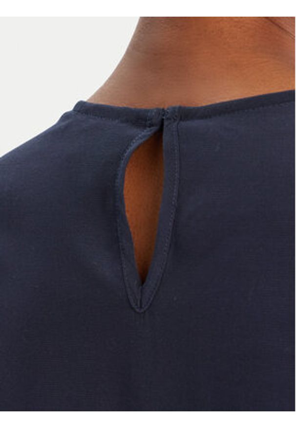 Tommy Jeans Sukienka codzienna DW0DW21120 Granatowy Regular Fit. Okazja: na co dzień. Kolor: niebieski. Materiał: wiskoza. Typ sukienki: proste. Styl: casual