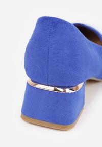 Renee - Niebieskie Czółenka Vices ze Skórzaną Wkładką i Niskim Słupkiem Firiri. Okazja: na co dzień. Nosek buta: szpiczasty. Kolor: niebieski. Materiał: skóra. Obcas: na słupku. Styl: elegancki, klasyczny, casual. Wysokość obcasa: średni #4