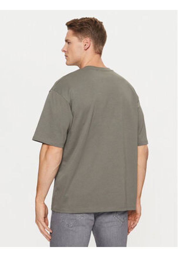 Only & Sons T-Shirt Caspian 22031940 Szary Authentic Fit. Kolor: szary. Materiał: bawełna