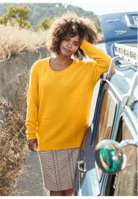 Sweter z dłuższym tyłem bonprix żółty szafranowy. Kolor: żółty. Długość: długie #5