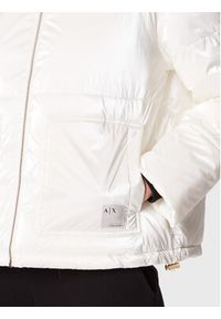 Armani Exchange Kurtka puchowa 6LYB25 YN3HZ 1130 Biały Regular Fit. Kolor: biały. Materiał: puch, syntetyk