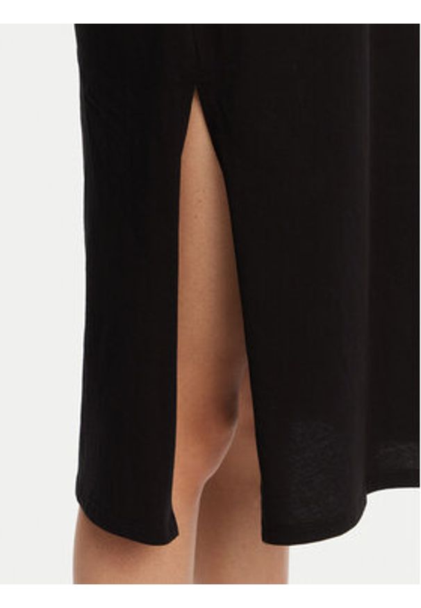 Armani Exchange Sukienka codzienna 8NYACF YJG3Z 52AK Czarny Regular Fit. Okazja: na co dzień. Kolor: czarny. Materiał: bawełna. Typ sukienki: proste. Styl: casual