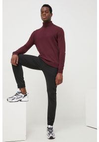 Tom Tailor spodnie męskie kolor czarny joggery. Kolor: czarny. Materiał: bawełna #2