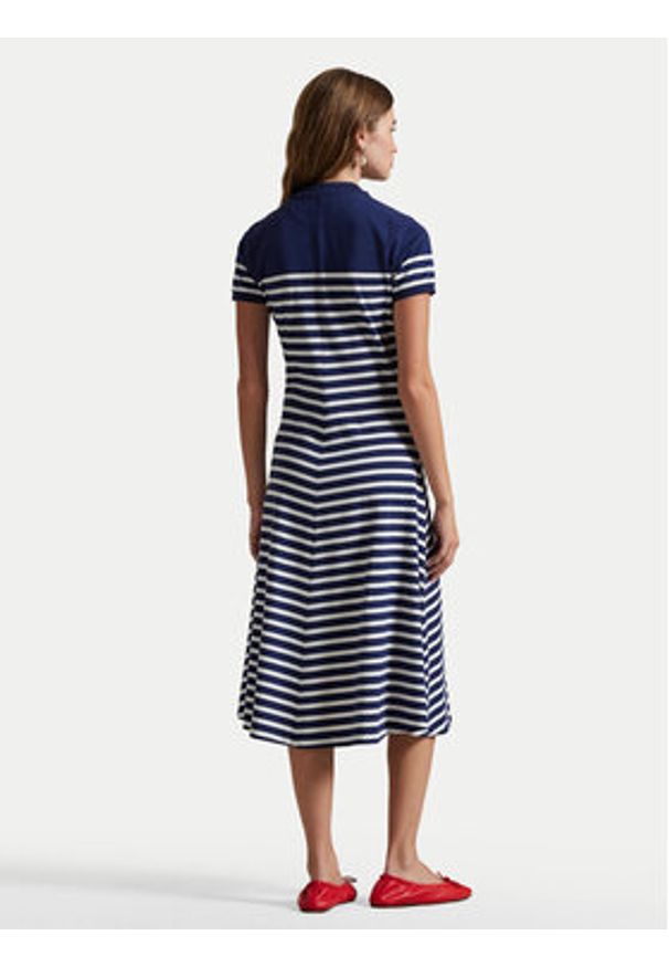 Polo Ralph Lauren Sukienka codzienna 211959122001 Granatowy Regular Fit. Okazja: na co dzień. Typ kołnierza: polo. Kolor: niebieski. Materiał: bawełna. Typ sukienki: proste. Styl: casual