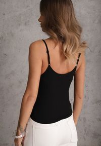 Renee - Czarny Prążkowany Top na Ramiączkach z Bawełny z Guzikami Bernesa. Okazja: na co dzień. Kolor: czarny. Materiał: prążkowany, bawełna. Długość rękawa: na ramiączkach. Styl: casual #6