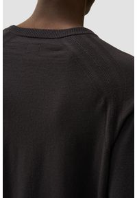 C.P. Company - C.P. COMPANY Czarny męski sweter Crew Neck, Rozmiar XL. Kolor: czarny. Materiał: wełna, poliester, materiał