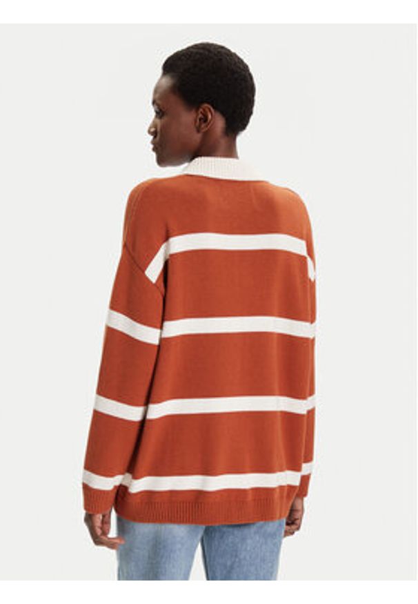 GANT - Gant Sweter 4805341 Brązowy Relaxed Fit. Kolor: brązowy. Materiał: bawełna
