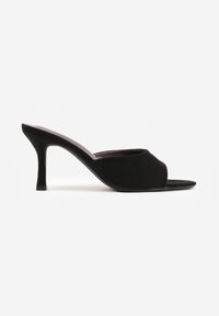 Renee - Czarne Klapki na Szpilce z Imitacji Zamszu z Noskiem Peep Toe Merissaura. Nosek buta: otwarty. Kolor: czarny. Materiał: zamsz. Obcas: na szpilce #5