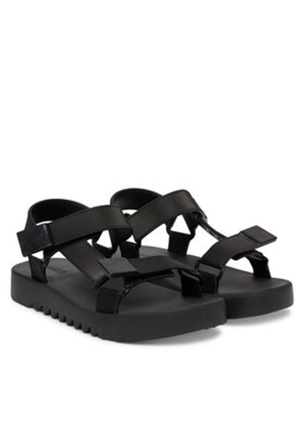 melissa - Melissa Sandały Flowing Papete Ad 33908 Czarny. Kolor: czarny