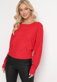 Born2be - Czerwony Sweter z Tłoczonym Wzorem w Ornamentalnym Stylu Mariot. Okazja: na co dzień. Kolor: czerwony. Styl: casual #2