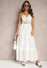 Renee - Biało-Beżowa Haftowana Sukienka Bawełniana w Stylu Boho Tirinassa. Kolor: biały. Materiał: bawełna. Długość rękawa: na ramiączkach. Wzór: haft. Sezon: lato. Styl: boho. Długość: maxi #5