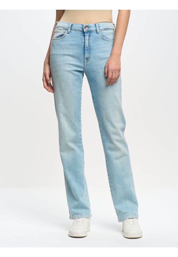 Big-Star - Spodnie jeans damskie Winona 116. Okazja: na co dzień. Stan: podwyższony. Kolor: niebieski. Sezon: lato. Styl: retro, casual