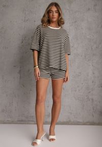 Renee - Beżowo-Czarny Komplet Casualowy z Bawełny Oversize T-shirt i Szorty w Paski Stylizowany na Szydełkowany Pherra. Kolor: beżowy. Materiał: bawełna. Wzór: paski #3