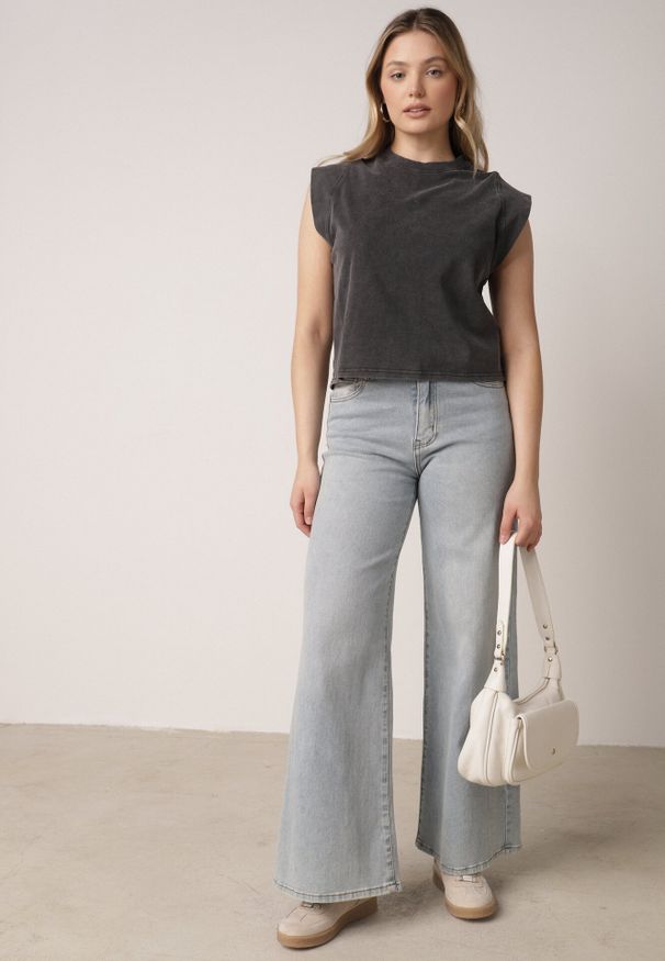 Born2be - Czarny Bawełniany Top z Efektem Sprania Belatia. Okazja: na co dzień. Kolor: czarny. Materiał: bawełna. Styl: casual